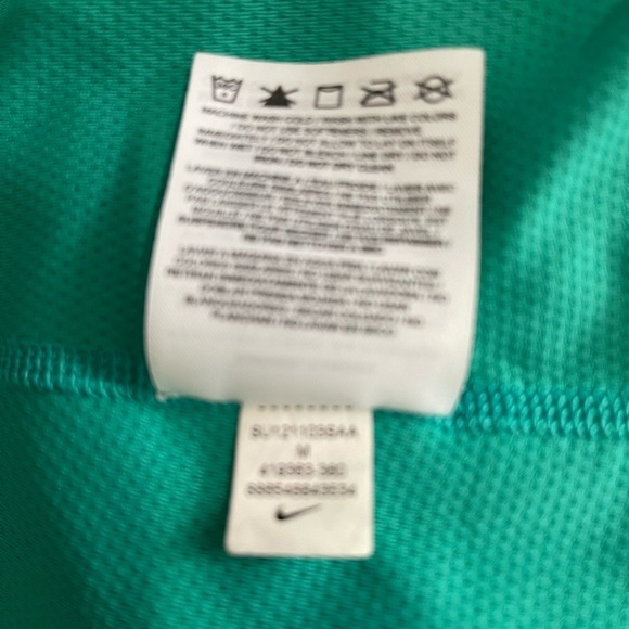 Nike Teal Racerback Tank Top, so nice , soft - Picture 4 of 7